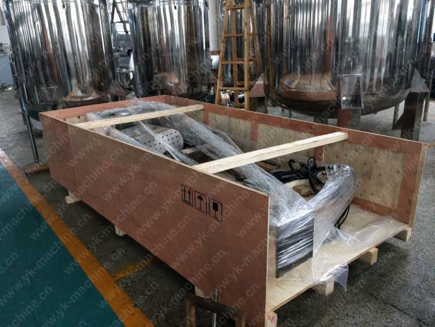 LR1000 高剪切均質機發往丹麥 LR1000 高剪切均質機發往丹麥